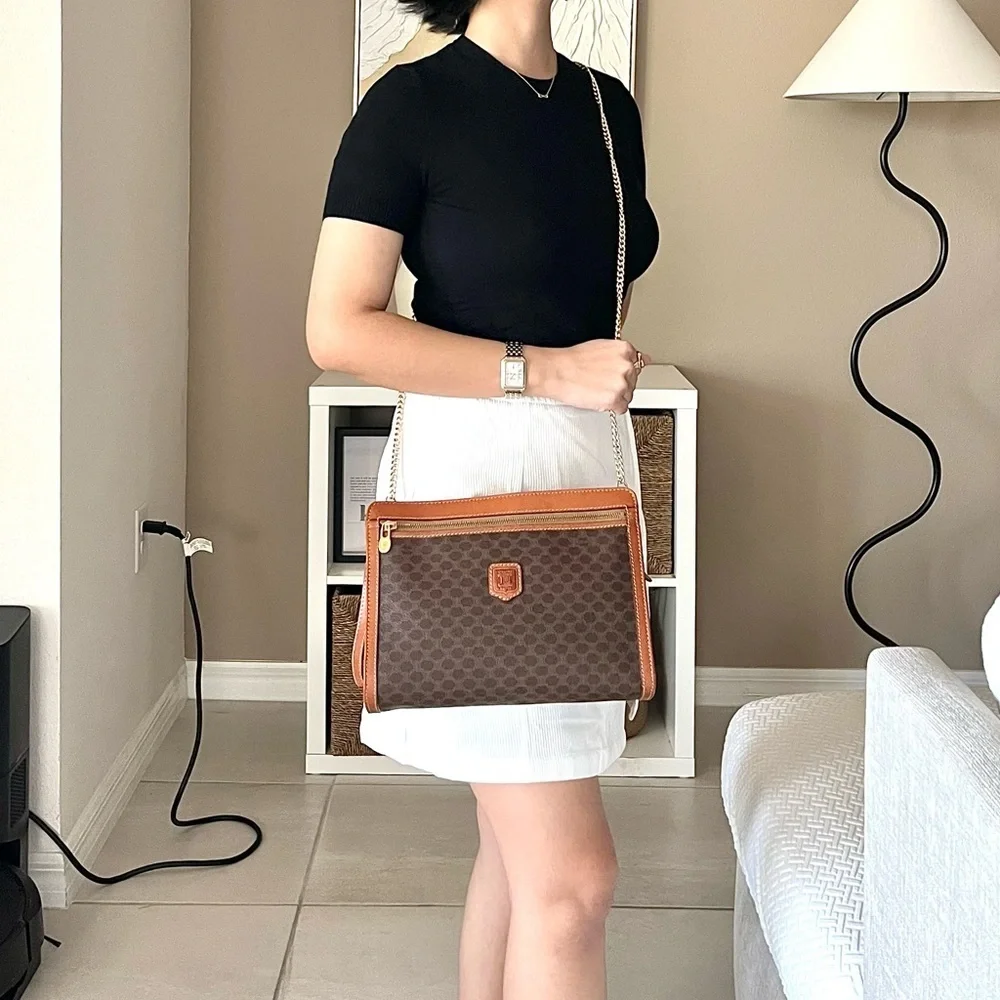 🍓CELINE Macadam Triomphe Clutch